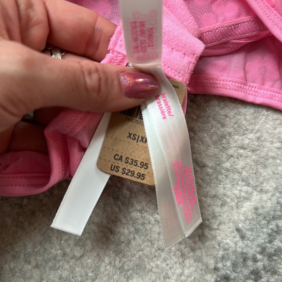 NWT VICTORIAS SECRET PINK FLORAL BRALETTE with FLOCKING - Picture 4 of 4